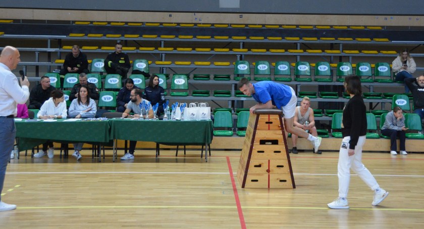 Test Policjanta na Swieckiej Hali Widowiskowo-Sportowej w Świeciu. Foto: ŁS