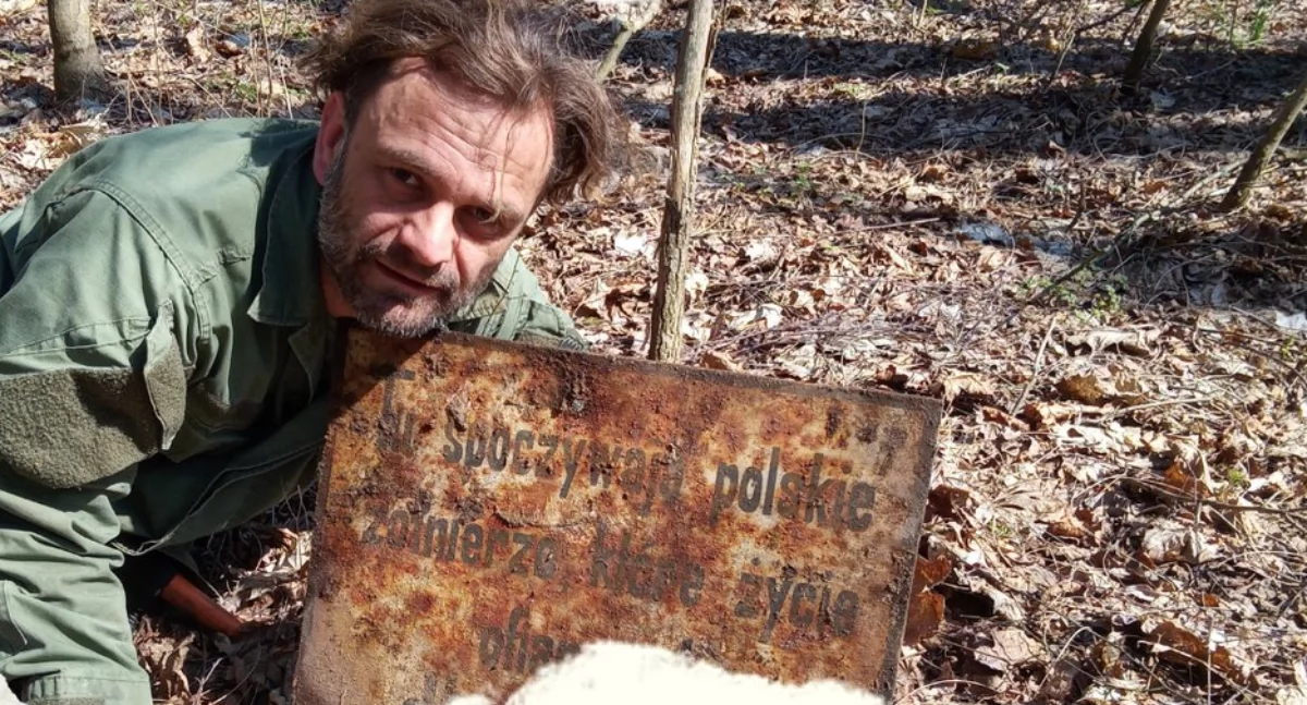 Spotkania historyczne, Spotkanie Olafem Popkiewiczem Archeologiem bronioznawcą biegłym - zdjęcie, fotografia