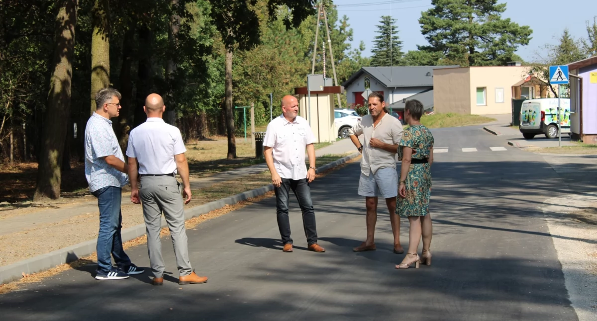 Inwestycje, Droga zyskała nową nawierzchnię Inwestycja Drzycim zakończona - zdjęcie, fotografia