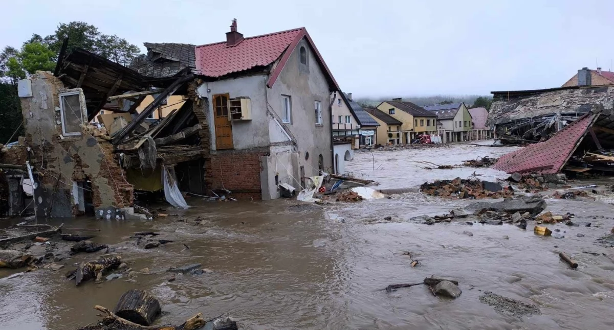 Komunikaty, Uwaga możliwe oszustwa związku sytuacją powodziową Bądźcie czujni - zdjęcie, fotografia