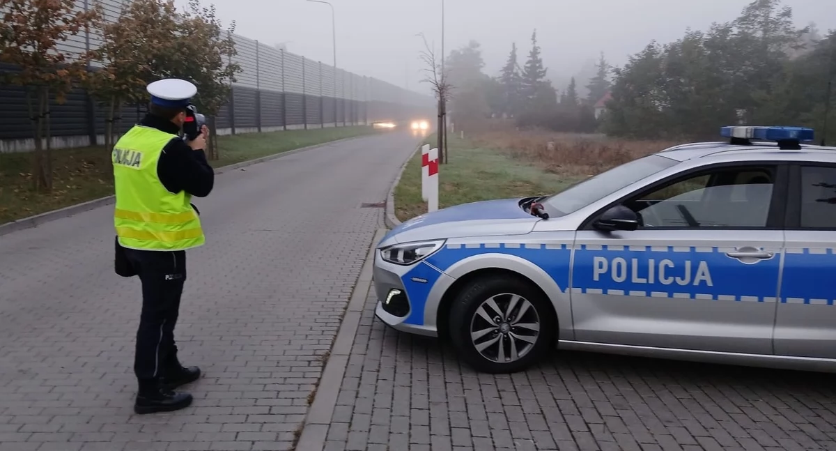 Piraci drogowi, Policjanci kontrolowali kierowców Były wykroczenia - zdjęcie, fotografia