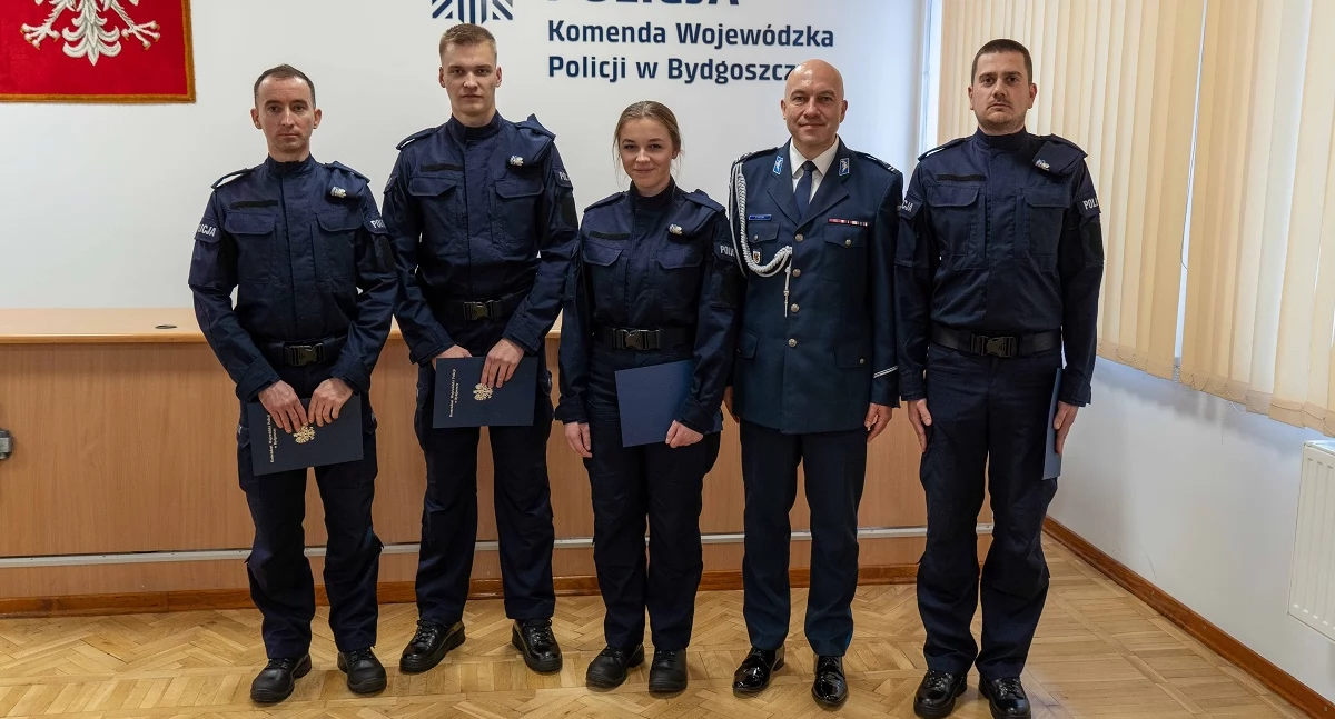 Uroczystości, święta i obchody, policjanci Świecie Złożyli ślubowanie - zdjęcie, fotografia