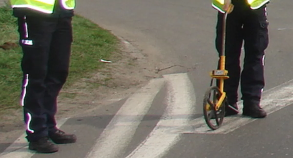 Wypadek drogowy, Potrącenia pieszych Świeciu zdarzeń doszło przejściach - zdjęcie, fotografia