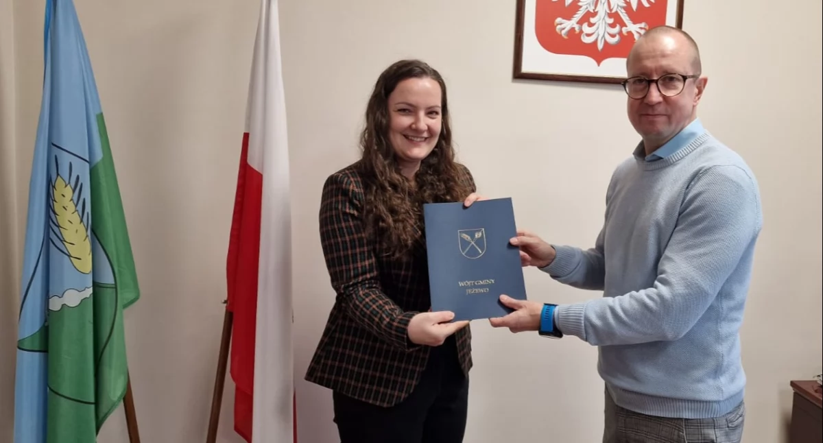Edukacja, Monika Zakrzewska awansem zawodowym Uzyskała stopień nauczyciela mianowanego - zdjęcie, fotografia