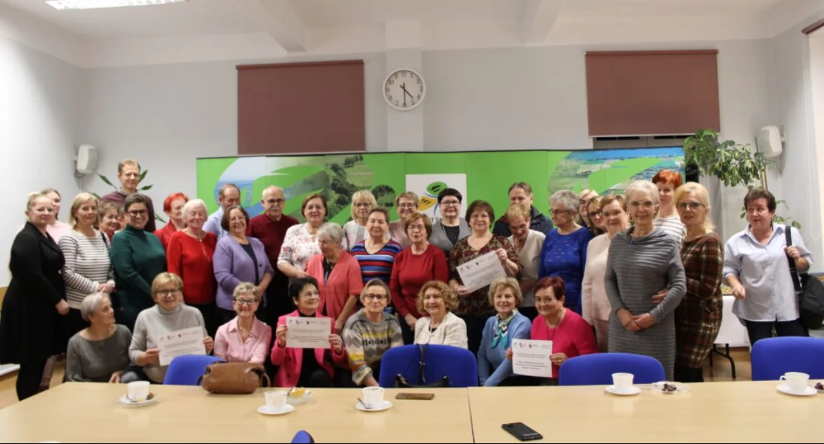 Czas wolny, Program Przeciwko Upadkom Seniorów Zakończono kolejną edycję - zdjęcie, fotografia