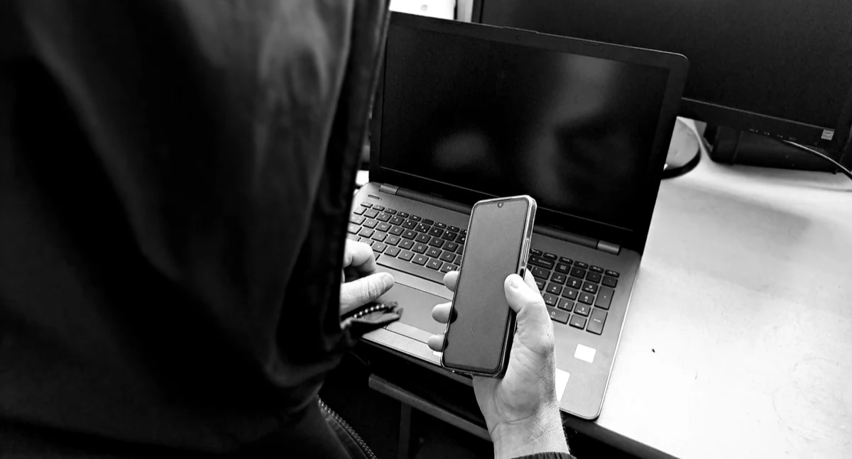 Kronika kryminalna , Podejrzane transakcje internecie Tylko ostatnim czasie policjanci komendy Świeciu przyjęli kilka zawiadomień oszukanych osób - zdjęcie, fotografia