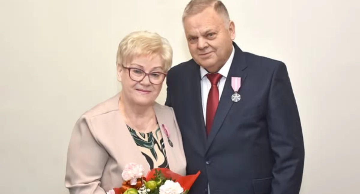 Para tygodnia, Łucja Mieczysław Redzimscy obchodzili „Złote Gody” recepta szczęśliwy związek - zdjęcie, fotografia