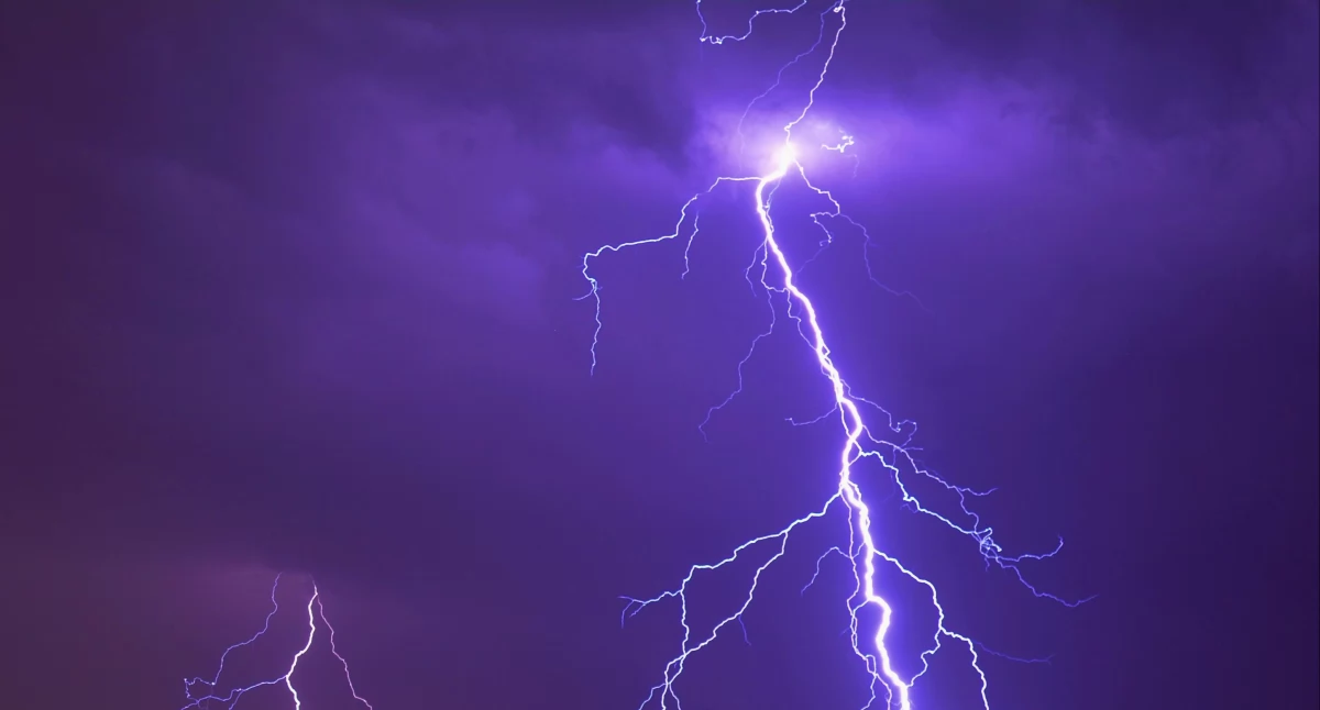 Komunikaty, Uwaga! Wydano ostrzeżenie meteorologiczne powiatu świeckiego - zdjęcie, fotografia