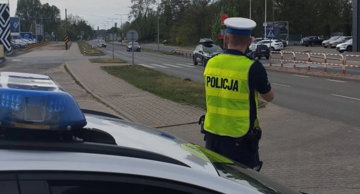 Piraci drogowi, Świąteczny weekend drogach województwa Policyjne podsumowanie - zdjęcie, fotografia