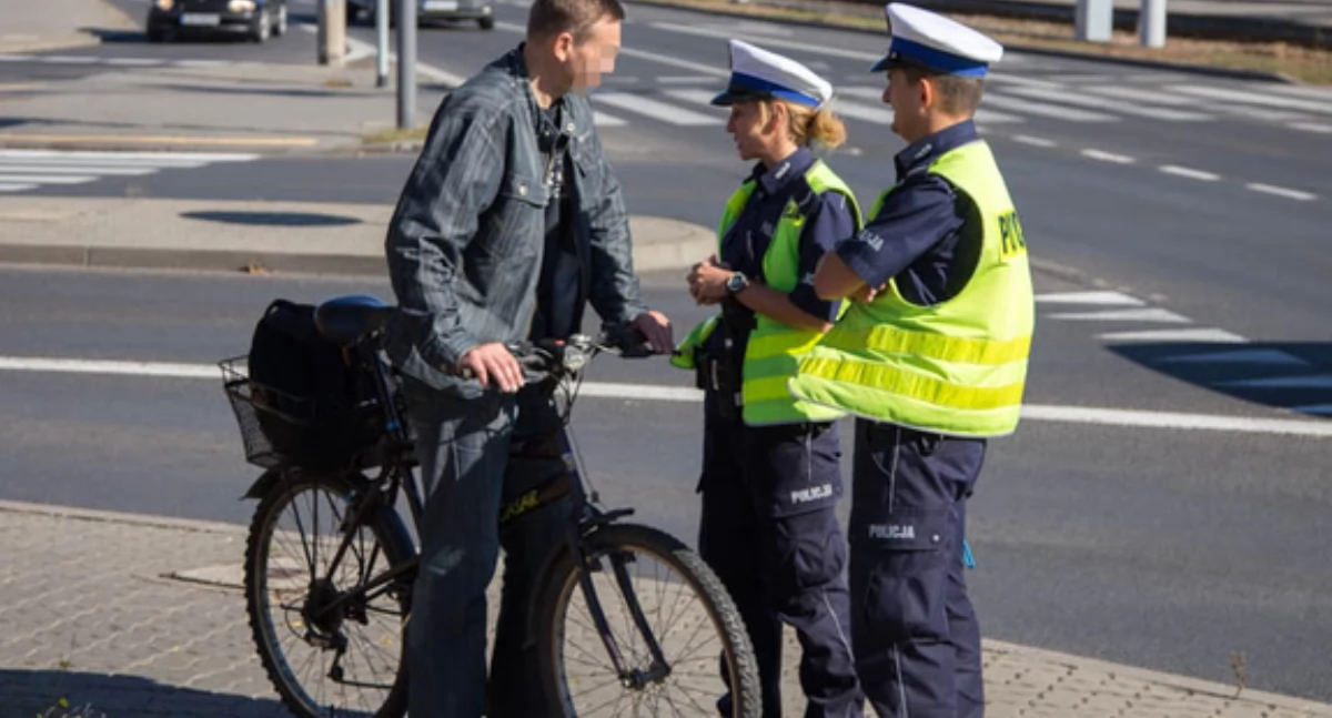 Akcja policji, Rowerzyści lupą służb akcja terenie całego województwa - zdjęcie, fotografia