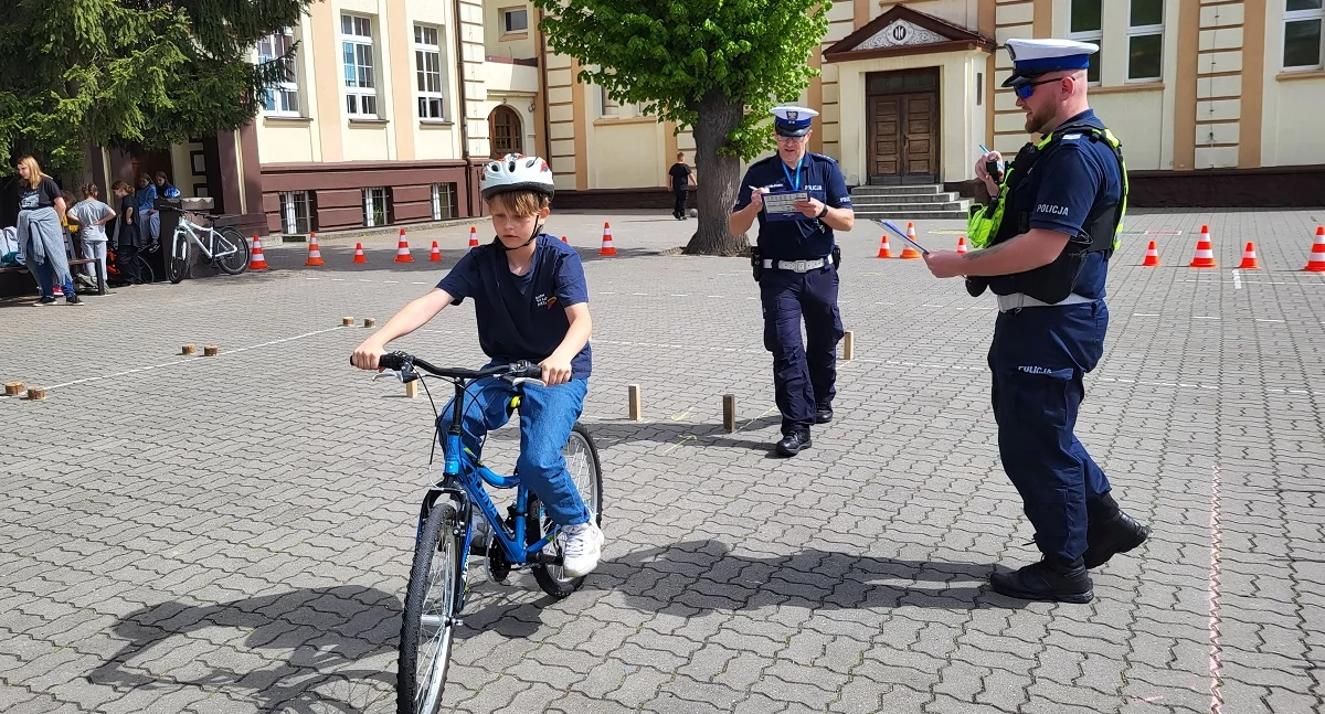 Akcja policji, Finał etapu powiatowego Ogólnopolskiego Turnieju Bezpieczeństwa Ruchu Drogowym Znamy zwycięzców - zdjęcie, fotografia