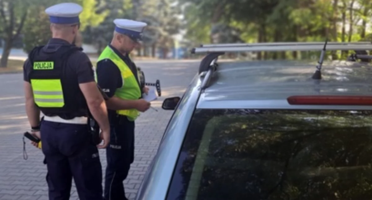 Akcja policji, Policjanci sprawdzali trzeźwość kierowców autostradzie jakim rezultatem - zdjęcie, fotografia