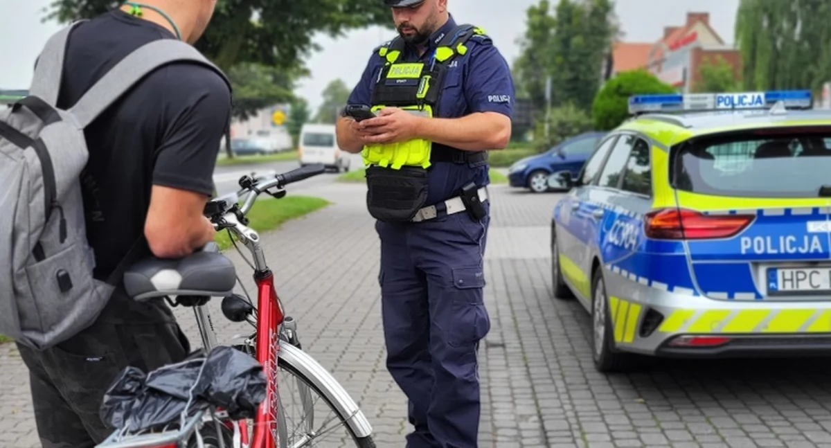 Akcja policji, Wzmożone kontrole ramach akcji „Bezpieczny rowerzysta” Szereg wykroczeń - zdjęcie, fotografia