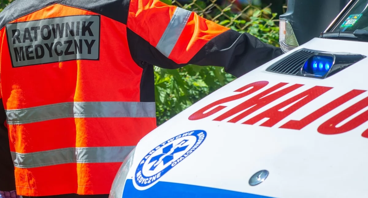Wypadek drogowy, Wypadek Sulnówku szpitalu zmarł latek - zdjęcie, fotografia