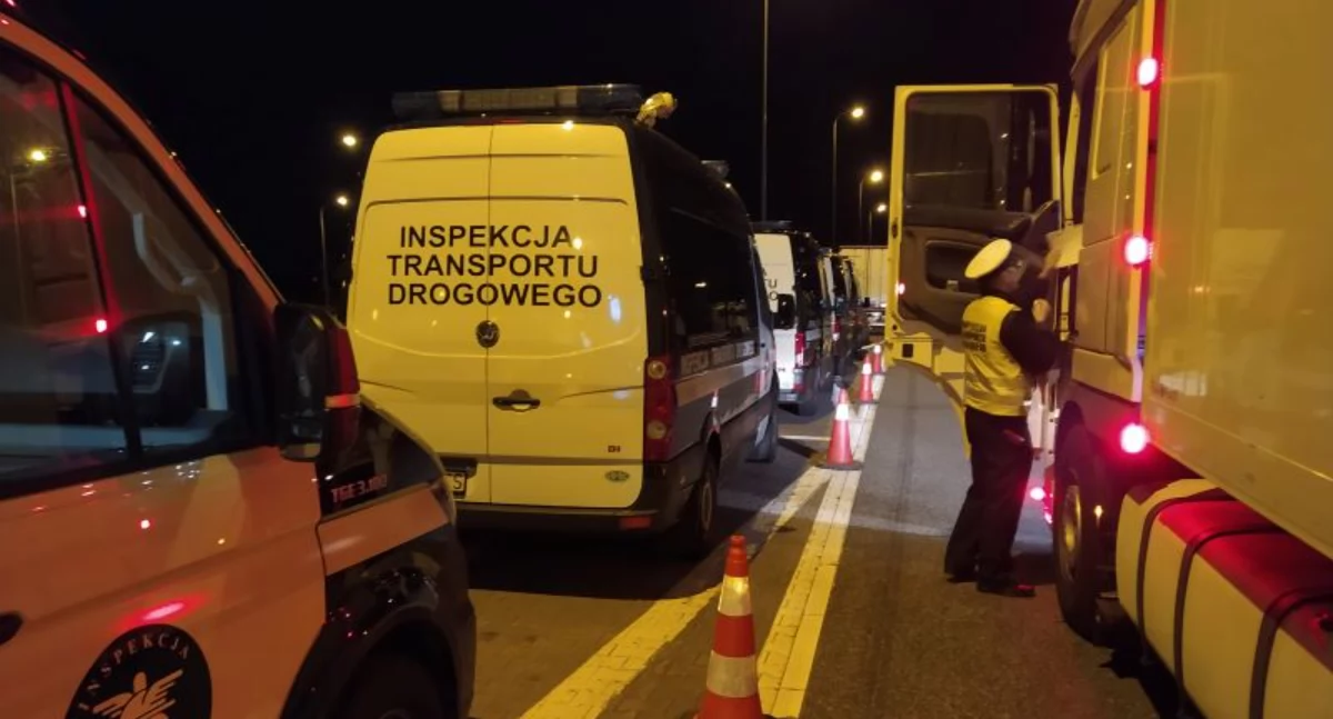 Piraci drogowi, Nocne kontrole Manipulowano tachografami - zdjęcie, fotografia