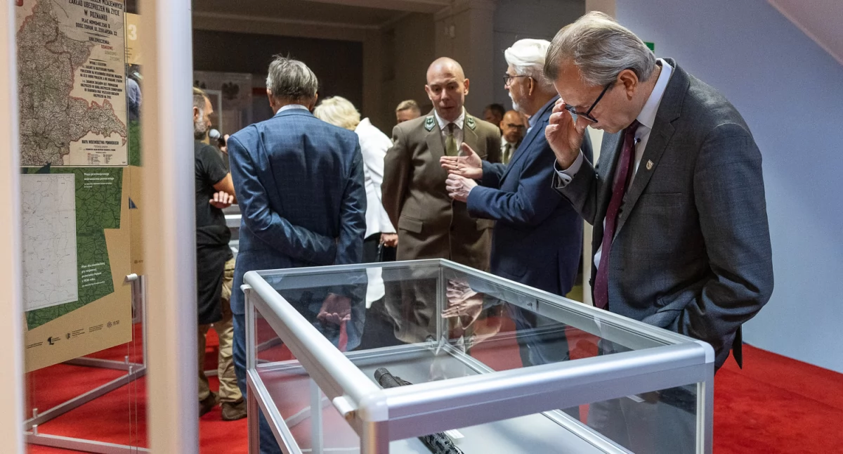 Historia, Ślady partyzanckiej historii Borach Tucholskich Wyeksponowano broń rzeczy osobiste - zdjęcie, fotografia