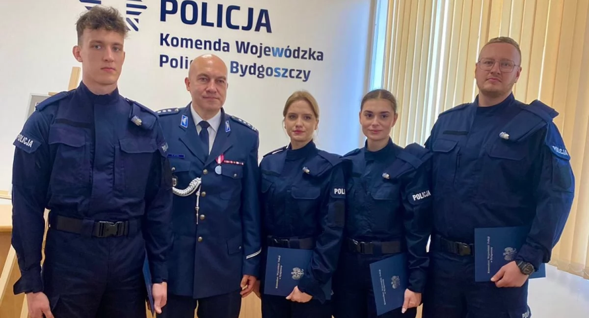 Akcja policji, policjanci Świecie Złożyli ślubowanie - zdjęcie, fotografia