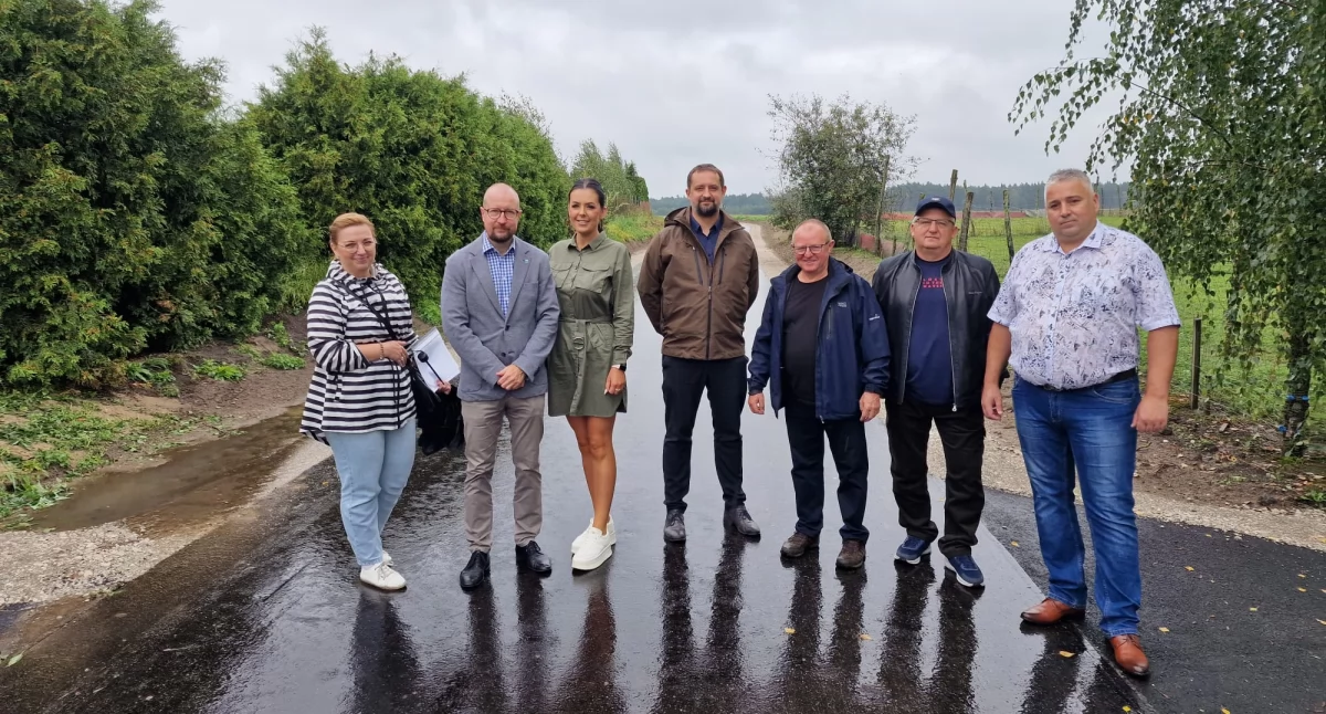 Inwestycje, Kolejny odcinek drogi gminie Jeżewo gotowy Pozyskano dofinansowanie - zdjęcie, fotografia