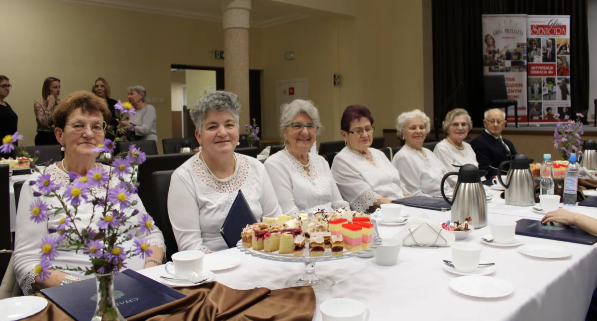 Czas wolny, Gmina przyjazna seniorom Uroczyście zainaugurowano przystąpienie programu [ZDJĘCIA] - zdjęcie, fotografia