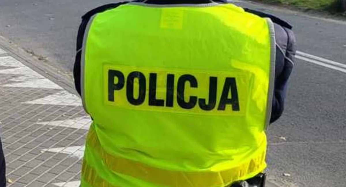 Wypadek drogowy, Zderzenie trzech samochodów Były utrudnienia - zdjęcie, fotografia