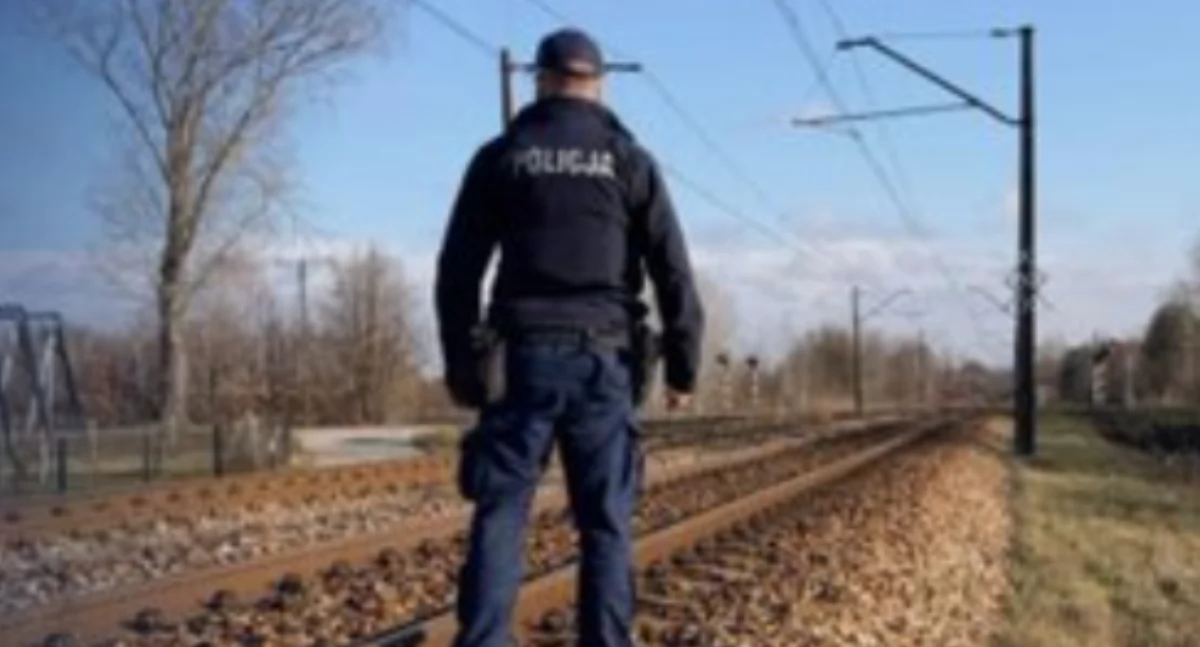 Akcja policji, dywersji infrastrukturze kolejowej Wspólne działania służb - zdjęcie, fotografia