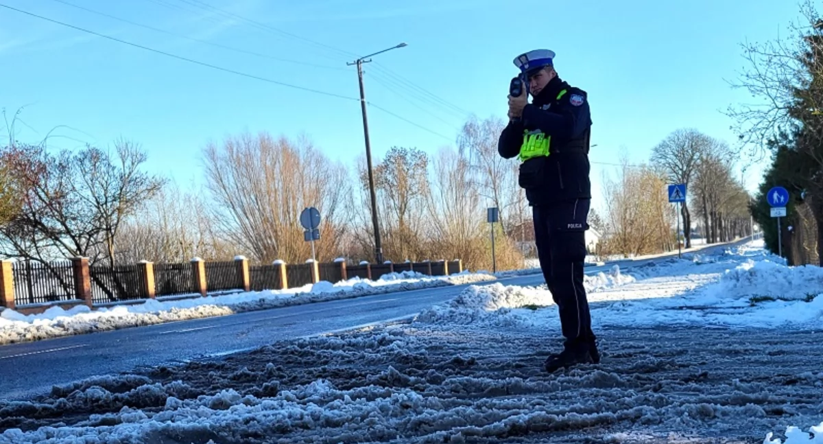 Piraci drogowi, powiecie świeckim mało jeździ przepisowo Policjanci ujawnili statystyki - zdjęcie, fotografia