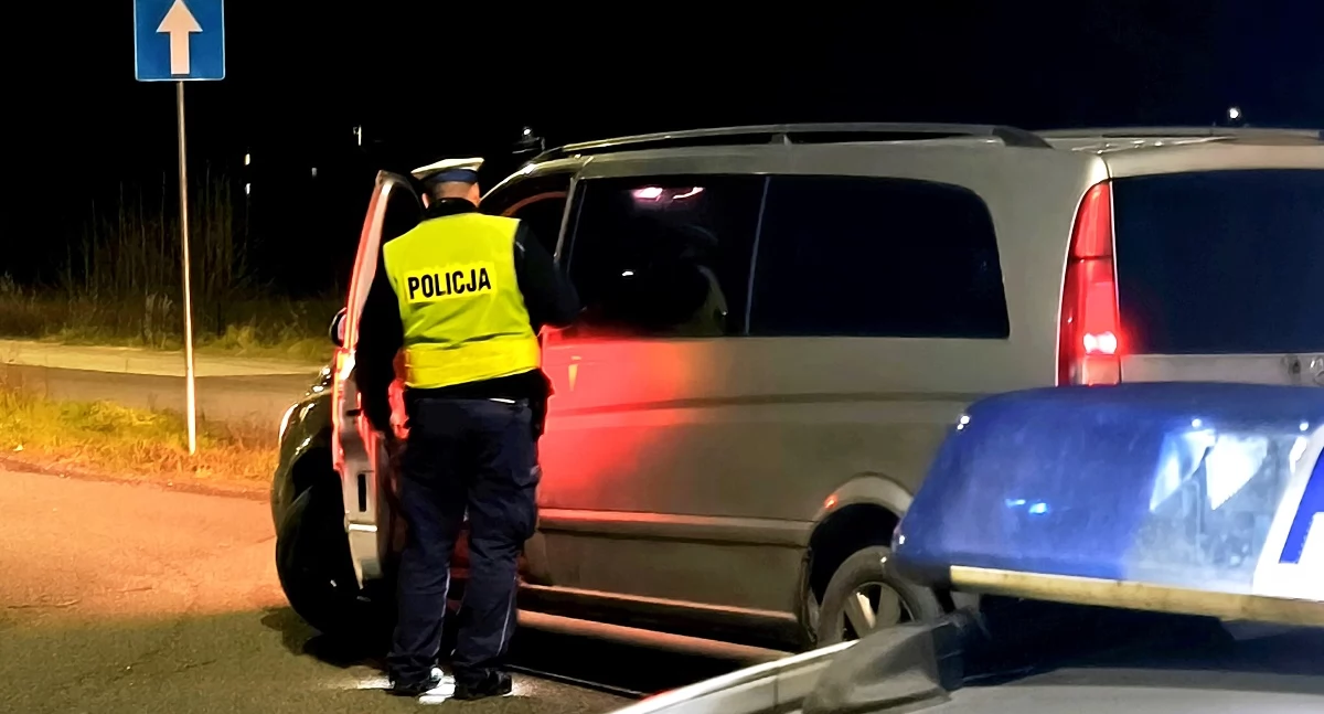 Akcja policji, Święta drogach województwa Policja podała - zdjęcie, fotografia