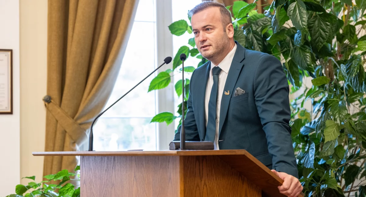 Twórcy, Mają wyjątkowe talenty Mieszkańcy gminy Świecie stypendiami burmistrza - zdjęcie, fotografia