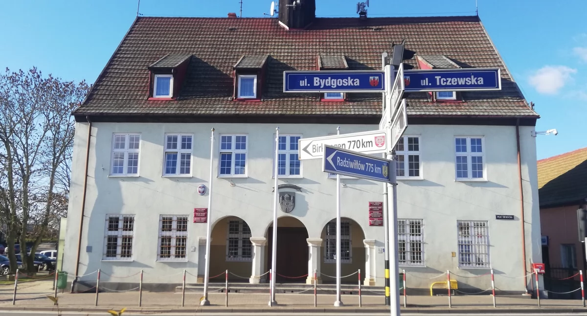 Edukacja, Gmina Zajęcia szkołach zawieszone! - zdjęcie, fotografia