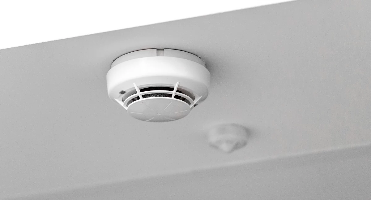 Samorząd, mieszkańców trafią bezpłatne czujniki czadu inicjatywa marszałka - zdjęcie, fotografia