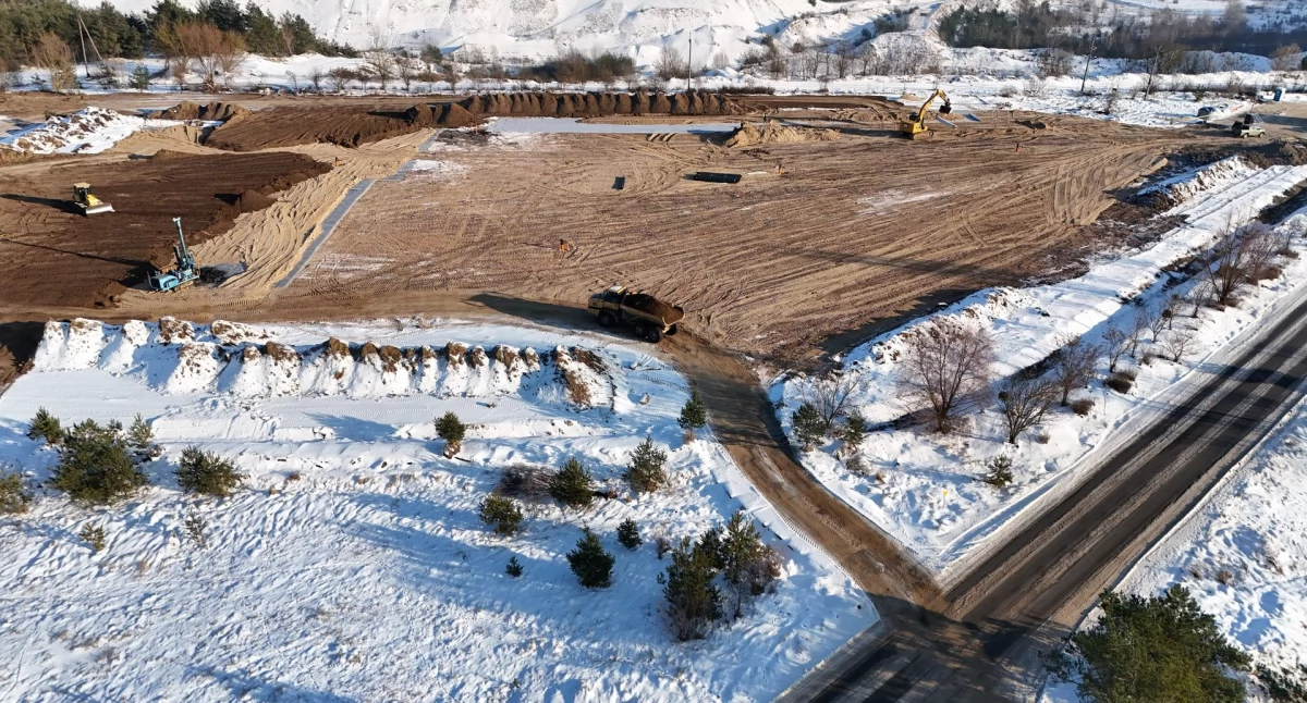 Inwestycje, Rekultywują składowisko odpadów Koszt liczony milionach - zdjęcie, fotografia