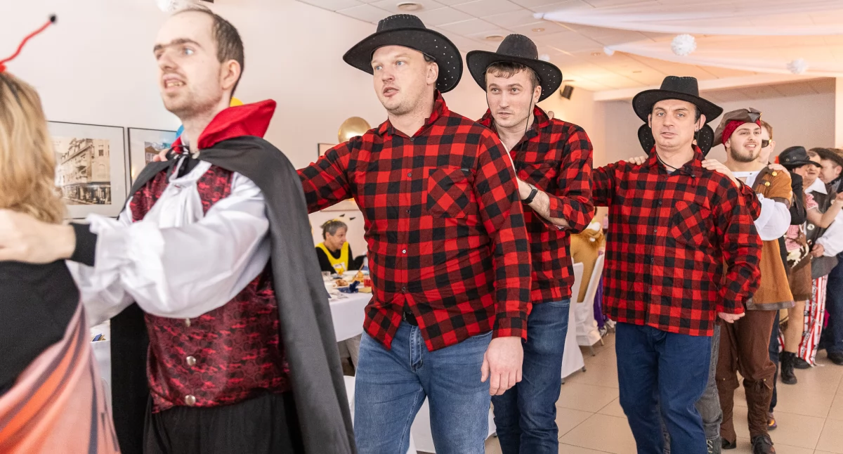 Imprezy, Świętował Środowiskowy Samopomocy [ZDJĘCIA] - zdjęcie, fotografia