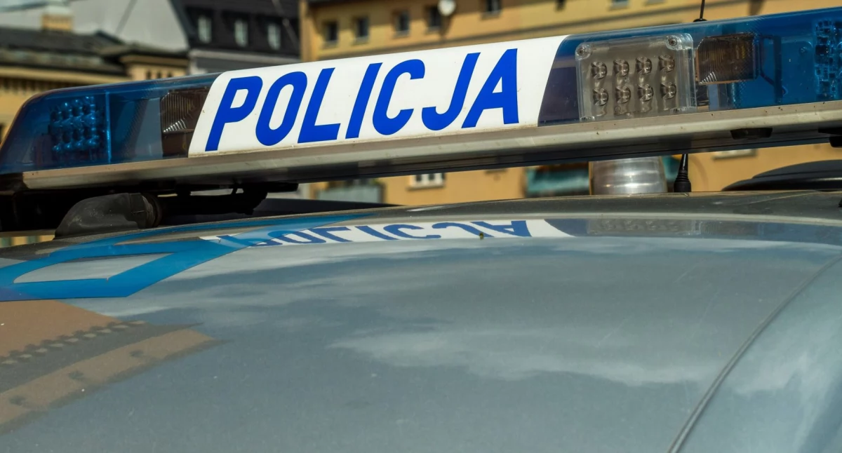 Wypadek drogowy, Jedna miejscowość kolizje samego było przyczyną - zdjęcie, fotografia