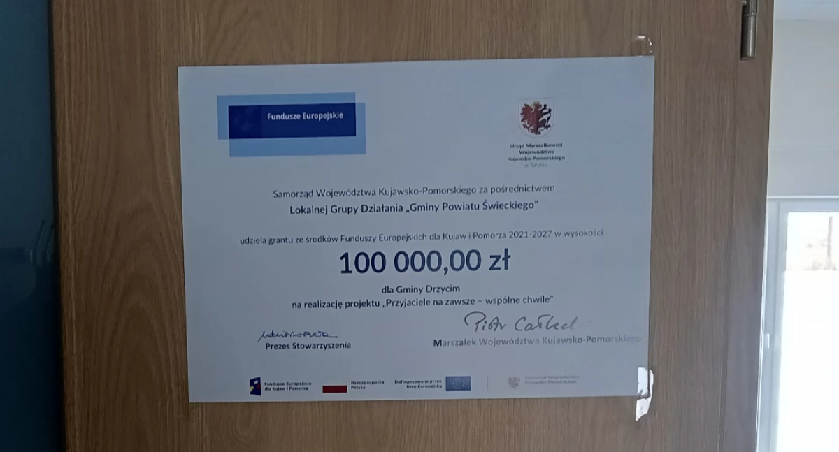 Samorząd, gminie Drzycim realizują projekt „Przyjaciele zawsze wspólne chwile” pozyskano wsparcie zewnętrzne - zdjęcie, fotografia
