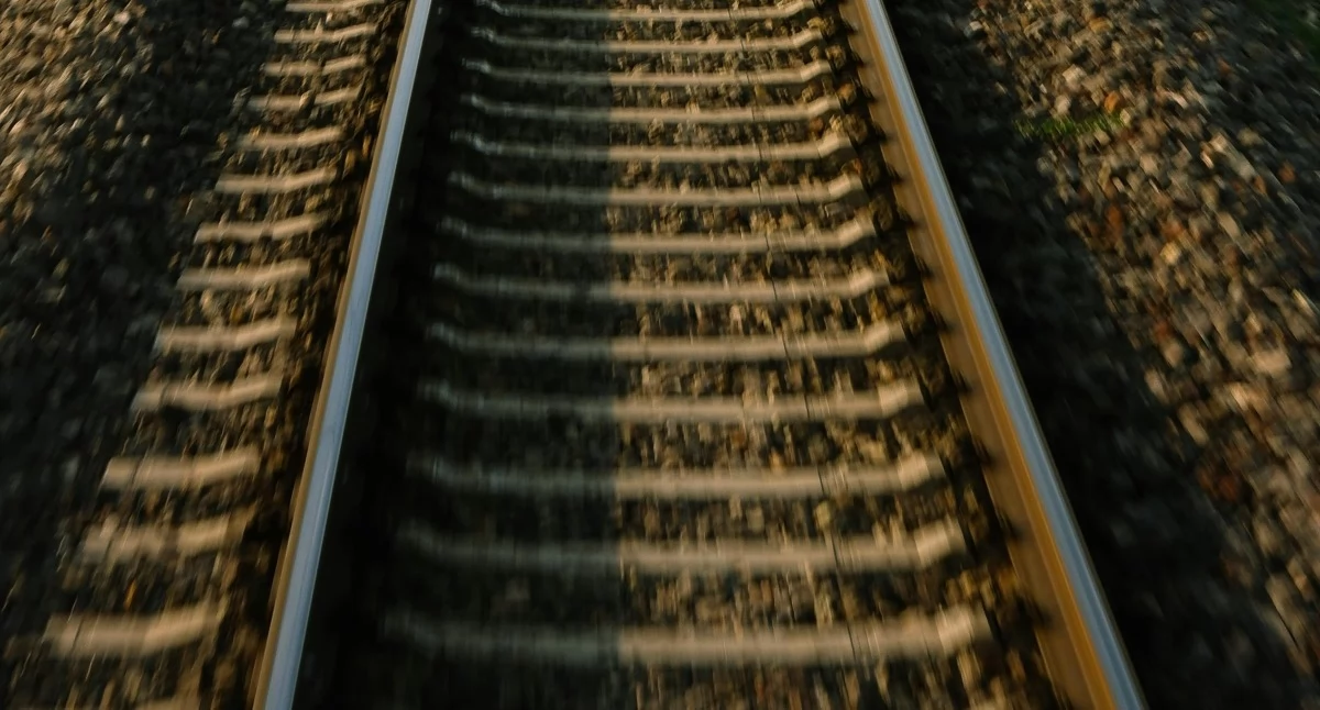 Wypadek drogowy, Wypadek przejeździe kolejowym Utrudnienia kursowaniu pociągów - zdjęcie, fotografia