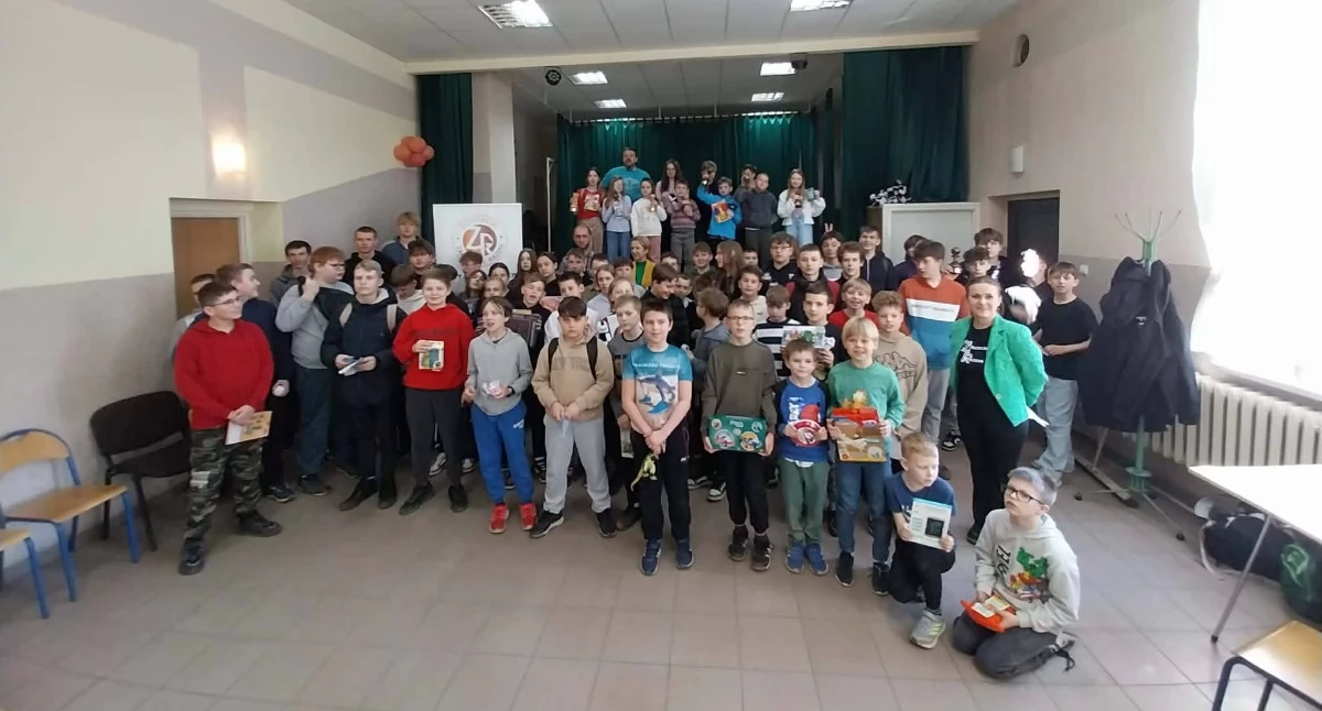 Szachy, Wiosenny Turniej Szachowy Lipinkach Młodzi ludzie wykazali sporymi umiejętnościami - zdjęcie, fotografia