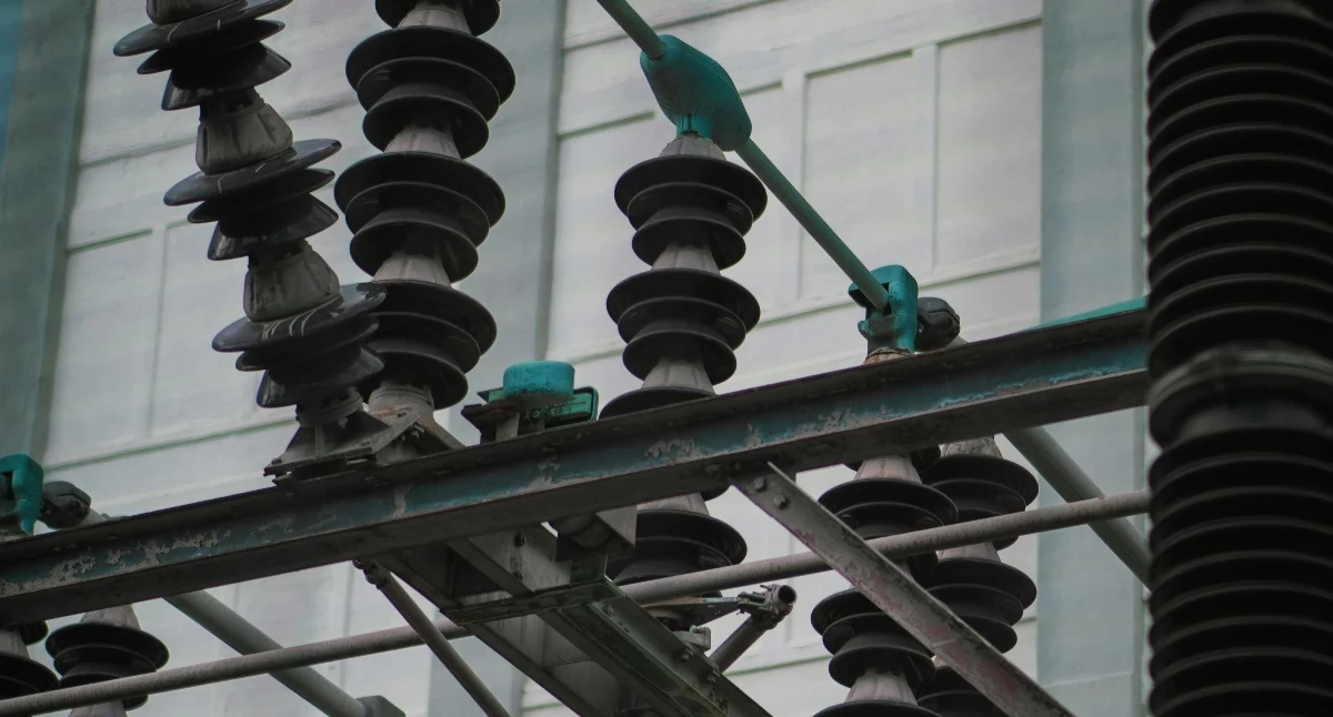 Prąd, woda, ogrzewanie, śmieci i opłaty, Przerwy dostawie prądu Tutaj planowane wyłączenia [LISTA] - zdjęcie, fotografia