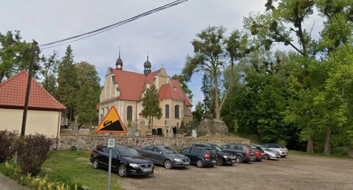 Inwestycje, Sypnęło pieniędzmi parafii powiatu świeckiego otrzymał najwięcej - zdjęcie, fotografia