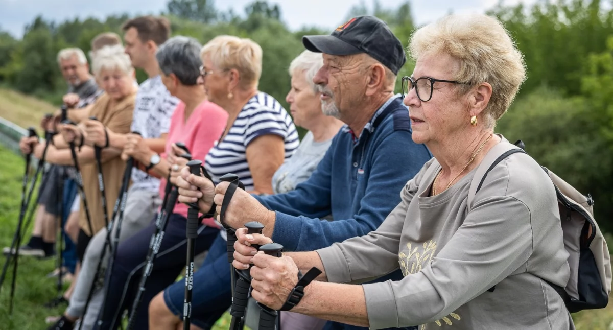 Czas wolny, Kluby Seniora wsparciem finansowym Wiadomo trafią środki - zdjęcie, fotografia
