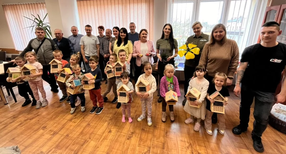 Środowisko, Wykonali przepiękne domki owadów „To niezwykle twórczy inspirujący czas” - zdjęcie, fotografia