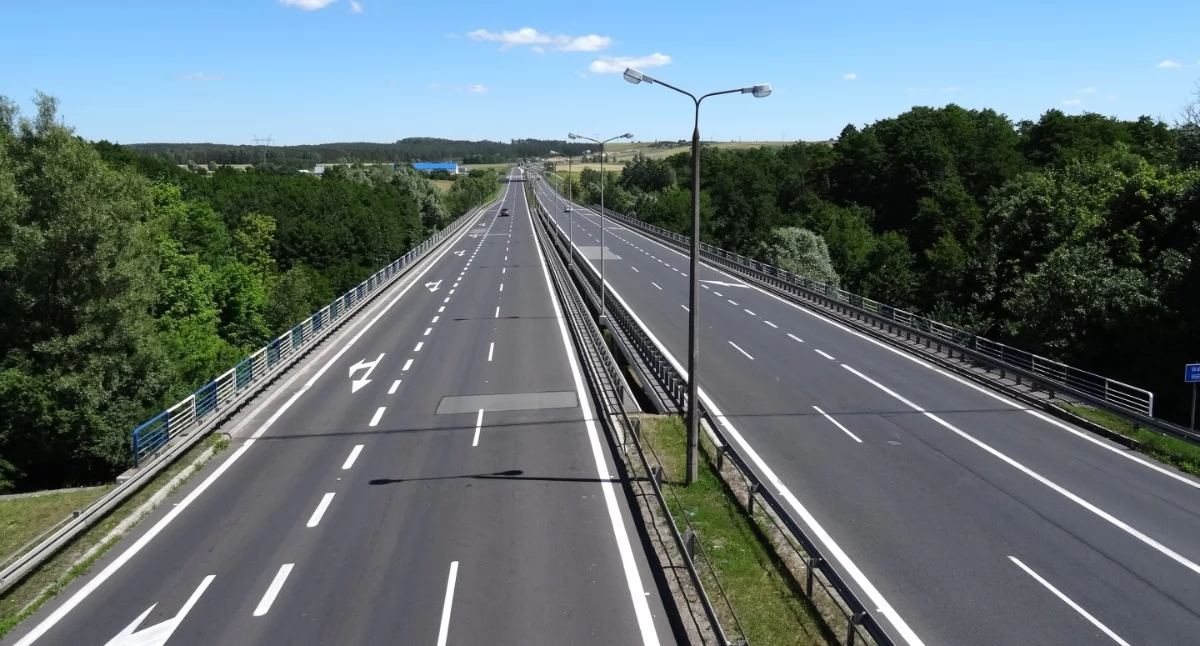 Piraci drogowi, Kompletnie pijany szaleniec Mógł doprowadzić olbrzymiej tragedii - zdjęcie, fotografia