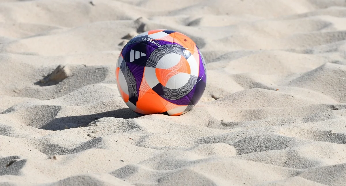 Pozostałe sporty, Turniej piłki nożnej plażowej Decznie Trwają zapisy - zdjęcie, fotografia