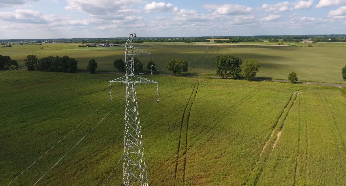 Inwestycje, Zakończyła budowa linii Koronowo–Świekatowo–Żur Kluczowa inwestycja energetyczna regionu dobiegła końca - zdjęcie, fotografia