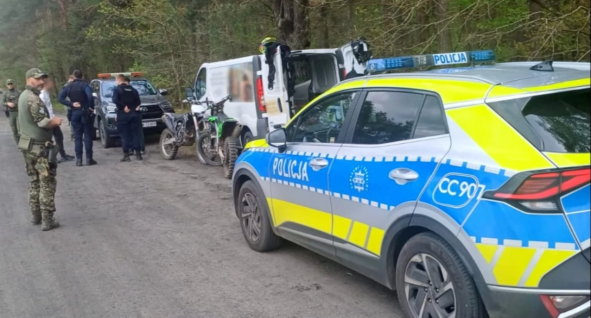 Akcja policji, Akcja służb wymierzona „rajdy lasach” Posypały mandaty - zdjęcie, fotografia
