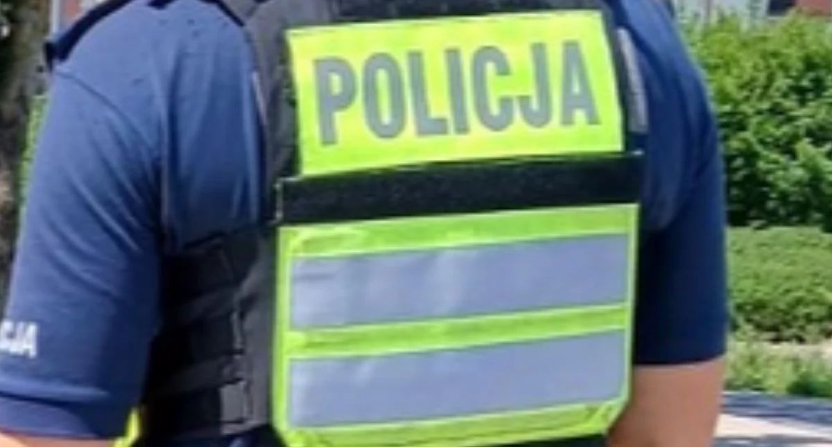 Akcja policji, Kontrole rowerzystów użytkowników hulajnóg Świeciu Jeden powinien kierować - zdjęcie, fotografia