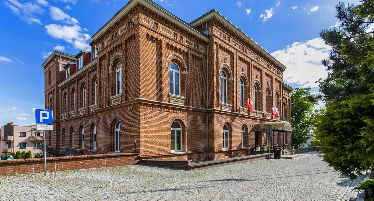 Rynek pracy, praca Urzędzie Miejskim Świeciu zaraz - zdjęcie, fotografia