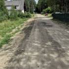 Po interwencji podmyte fragmenty drogi uzupełniono tłuczniem