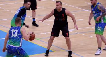 Krzysztof Kułakowski, teraz urzędnik, ale w duszy i w codziennym życiu... sportowiec 