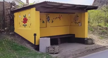 Przepięknie odnowili przystanki. Zajęli pierwsze miejsce