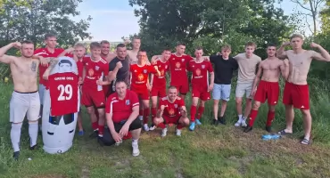 Za nami ostania kolejka piłkarskiej A-klasy. Grom Osie wygrywa, ale w barażach nie zagra